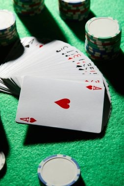 Android and iOS mobile app interface showing pulautoto slot casino platform